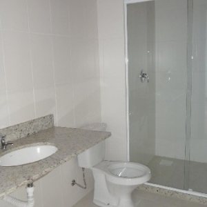 Apartamento com 61m², 2 dormitórios, 1 vaga, no bairro São Pelegrino em Caxias do Sul para Alugar