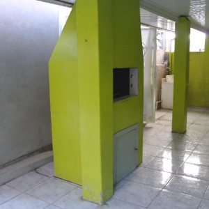 Casa Mobiliada com 38m², 2 dormitórios, no bairro Kayser em Caxias do Sul para Comprar