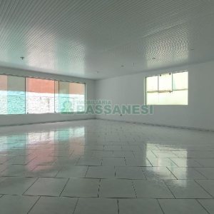 Sala com 88m², no bairro Centro em Caxias do Sul para Alugar