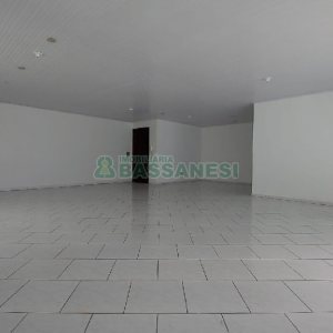 Sala com 88m², no bairro Centro em Caxias do Sul para Alugar