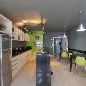 Apto Mobiliado com 34m², 1 dormitório, 1 vaga, no bairro Petrópolis em Caxias do Sul para Alugar