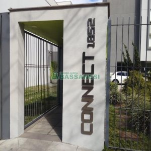 Apto Mobiliado com 34m², 1 dormitório, 1 vaga, no bairro Petrópolis em Caxias do Sul para Alugar