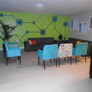 Apto Mobiliado com 34m², 1 dormitório, 1 vaga, no bairro Petrópolis em Caxias do Sul para Alugar