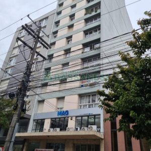 Apto Mobiliado com 80m², 2 dormitórios, no bairro Centro em Caxias do Sul para Comprar