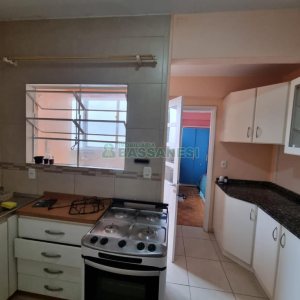 Apto Mobiliado com 80m², 2 dormitórios, no bairro Centro em Caxias do Sul para Comprar