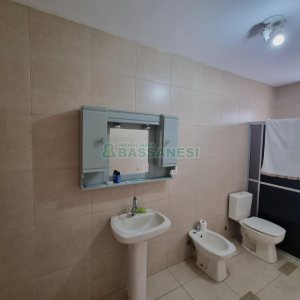 Apto Mobiliado com 80m², 2 dormitórios, no bairro Centro em Caxias do Sul para Alugar ou Comprar