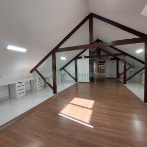 Loja com 274m², no bairro Centro em Caxias do Sul para Alugar