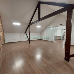 Loja com 274m², no bairro Centro em Caxias do Sul para Alugar