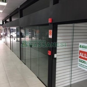 Loja com 11m², no bairro São Pelegrino em Caxias do Sul para Alugar