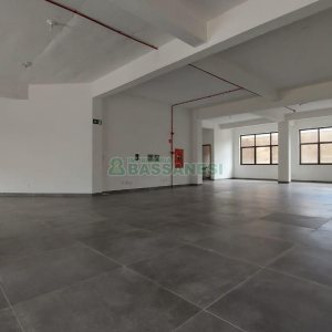 Loja com 260m², no bairro Cruzeiro em Caxias do Sul para Alugar