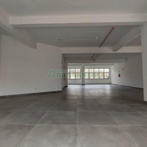 Loja com 260m², no bairro Cruzeiro em Caxias do Sul para Alugar