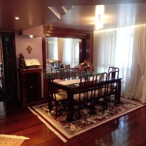 Apartamento com 205m², 3 dormitórios, 2 vagas, no bairro São Pelegrino em Caxias do Sul para Comprar