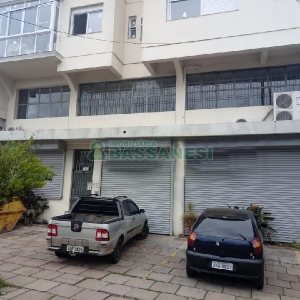 Loja com 300m², no bairro Pio X em Caxias do Sul para Alugar