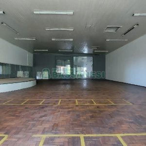 Loja com 700m², no bairro Centro em Caxias do Sul para Alugar