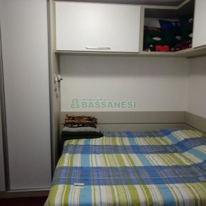 Apto Mobiliado com 132m², 3 dormitórios, 2 vagas, no bairro Cinqüentenário em Caxias do Sul para Comprar
