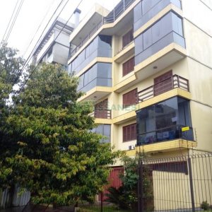 Apto Mobiliado com 132m², 3 dormitórios, 2 vagas, no bairro Cinqüentenário em Caxias do Sul para Comprar