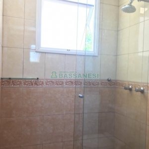 Apartamento com 71m², 2 dormitórios, 2 vagas, no bairro São Leopoldo em Caxias do Sul para Comprar