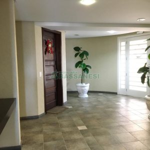 Apartamento com 71m², 2 dormitórios, 2 vagas, no bairro São Leopoldo em Caxias do Sul para Comprar