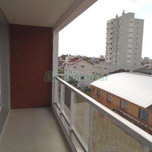 Apartamento com 118m², 2 dormitórios, 2 vagas, no bairro Panazzolo em Caxias do Sul para Comprar
