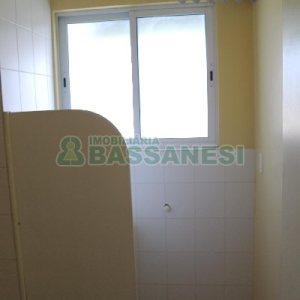 Apartamento com 36m², 1 dormitório, 1 vaga, no bairro Lourdes em Caxias do Sul para Comprar
