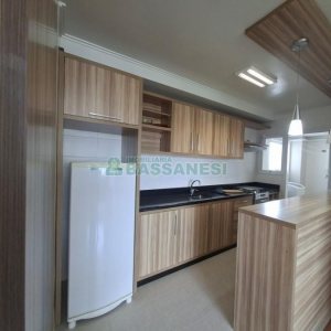 Apartamento com 72m², 2 dormitórios, 1 vaga, no bairro Centro em Caxias do Sul para Alugar