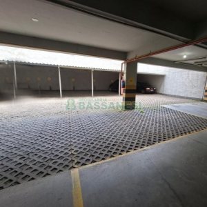 Apartamento com 72m², 2 dormitórios, 1 vaga, no bairro Centro em Caxias do Sul para Alugar