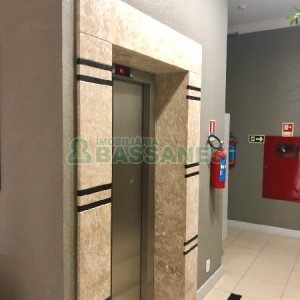 Apartamento com 72m², 2 dormitórios, 1 vaga, no bairro Centro em Caxias do Sul para Alugar