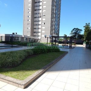 Apto Mobiliado com 101m², 3 dormitórios, 2 vagas, no bairro Universitário em Caxias do Sul para Alugar