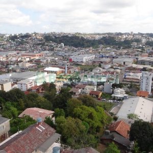 Apto Mobiliado com 101m², 3 dormitórios, 2 vagas, no bairro Universitário em Caxias do Sul para Alugar