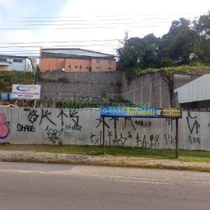 Terreno com 1261m², no bairro Sagrada Família em Caxias do Sul para Alugar ou Comprar