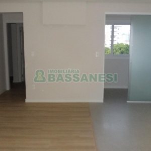 Apartamento com 78m², 2 dormitórios, 1 vaga, no bairro Panazzolo em Caxias do Sul para Alugar