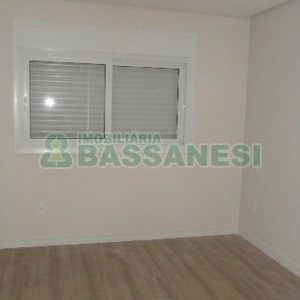 Apartamento com 78m², 2 dormitórios, 1 vaga, no bairro Panazzolo em Caxias do Sul para Alugar
