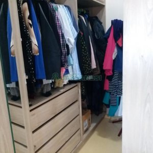 Sobrado com 109m², 2 dormitórios, 1 vaga, no bairro Charqueadas em Caxias do Sul para Comprar