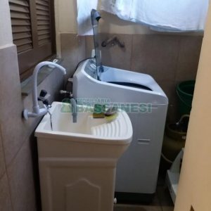 Sobrado com 109m², 2 dormitórios, 1 vaga, no bairro Charqueadas em Caxias do Sul para Comprar