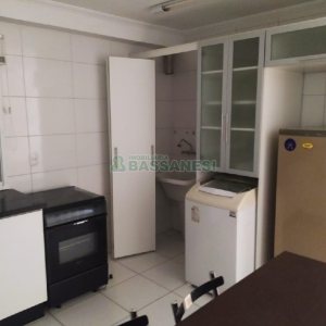 Apartamento com 70m², 2 dormitórios, 2 vagas, no bairro Charqueadas em Caxias do Sul para Comprar