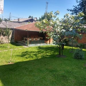 Casa com 690m², 4 dormitórios, 2 vagas, no bairro Diamantino em Caxias do Sul para Comprar