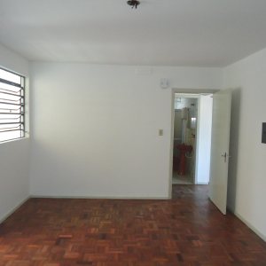 Apartamento com 70m², 2 dormitórios, no bairro Lourdes em Caxias do Sul para Alugar