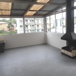 Apartamento com 70m², 2 dormitórios, no bairro Lourdes em Caxias do Sul para Alugar