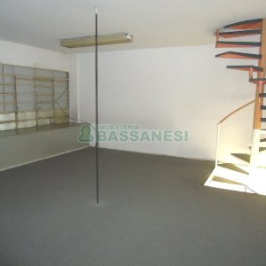 Loja com 90m², no bairro Centro em Caxias do Sul para Alugar