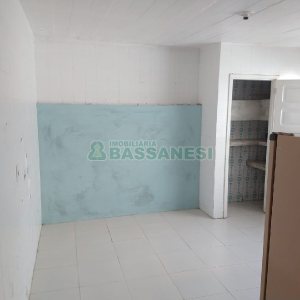 Casa com 268m², 3 dormitórios, 4 vagas, no bairro São Leopoldo em Caxias do Sul para Comprar