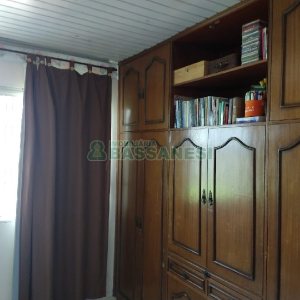 Casa com 268m², 3 dormitórios, 4 vagas, no bairro São Leopoldo em Caxias do Sul para Comprar