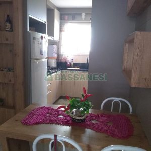 Sobrado com 92m², 2 dormitórios, 1 vaga, no bairro De Zorzi em Caxias do Sul para Comprar