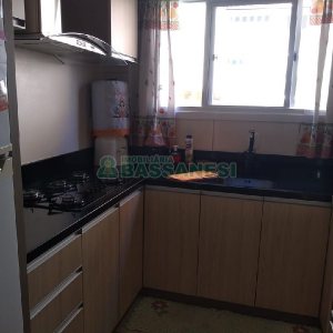 Sobrado com 92m², 2 dormitórios, 1 vaga, no bairro De Zorzi em Caxias do Sul para Comprar