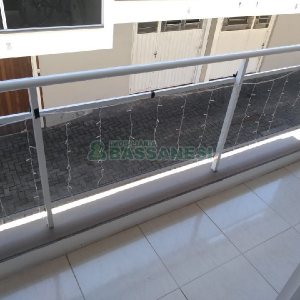 Sobrado com 92m², 2 dormitórios, 1 vaga, no bairro De Zorzi em Caxias do Sul para Comprar