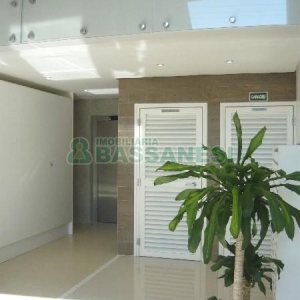 Apto Mobiliado com 109m², 3 dormitórios, 3 vagas, no bairro Rio Branco em Caxias do Sul para Comprar