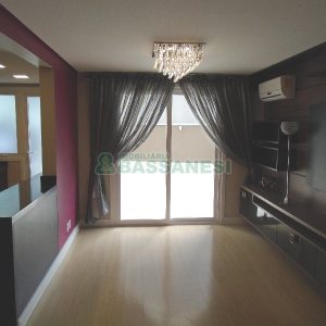 Apto Mobiliado com 109m², 3 dormitórios, 3 vagas, no bairro Rio Branco em Caxias do Sul para Comprar