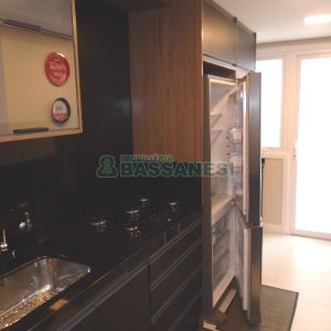 Apto Mobiliado com 109m², 3 dormitórios, 3 vagas, no bairro Rio Branco em Caxias do Sul para Comprar