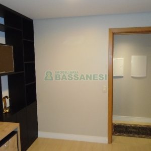 Apto Mobiliado com 109m², 3 dormitórios, 3 vagas, no bairro Rio Branco em Caxias do Sul para Comprar