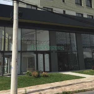 Loja com 149m², no bairro Rio Branco em Caxias do Sul para Alugar
