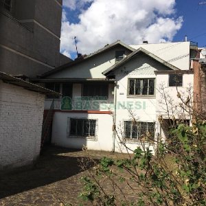 Casa com 170m², 3 dormitórios, 1 vaga, no bairro Cristo Redentor em Caxias do Sul para Comprar